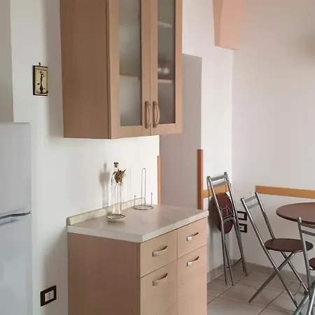 Corte San Vincenzo Apartment *