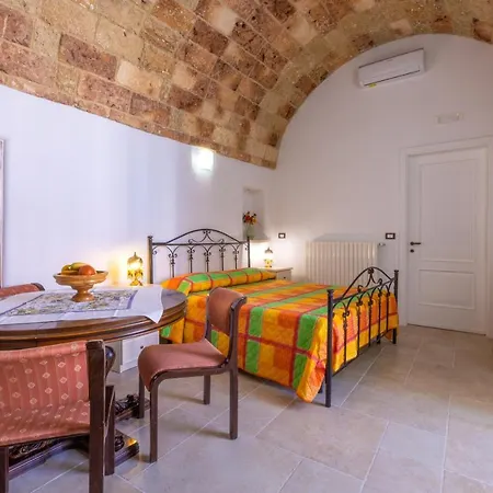 Corte San Vincenzo Apartment *